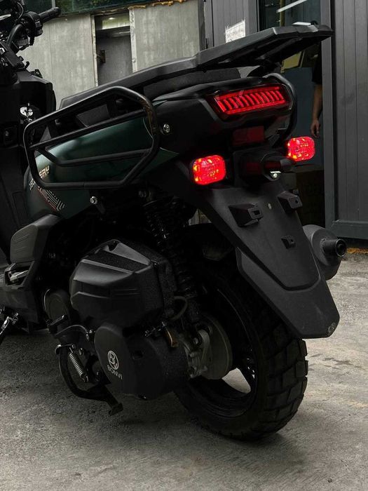 Skuter Tank Discovery