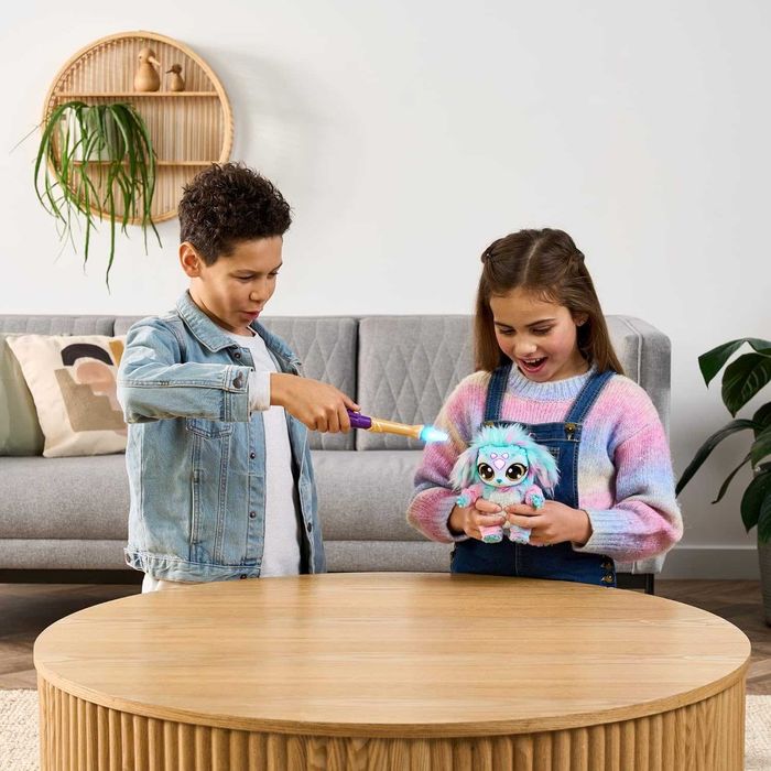 Magic Mixies Магическо котле с интерактивно Микси Кристална топка