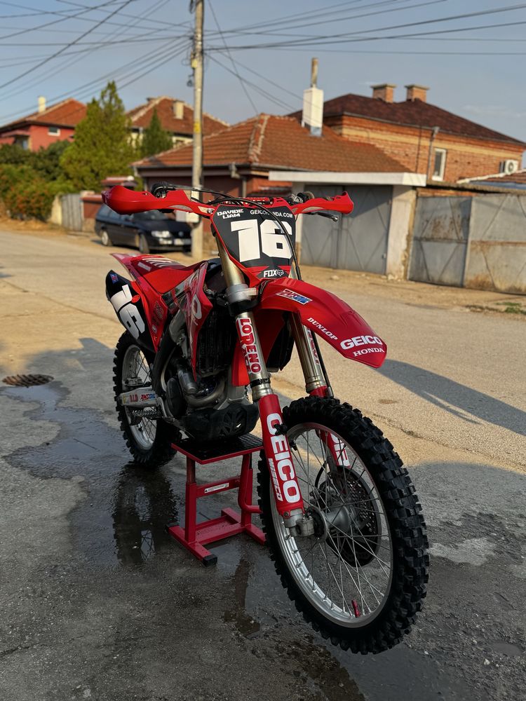 Продавам Honda CRF250R 2019 Топ състояние!