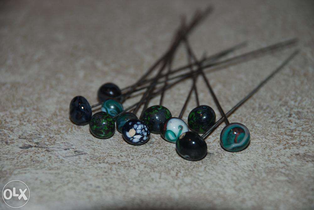 Ace sasesti de podoaba cu gamalia din sticla