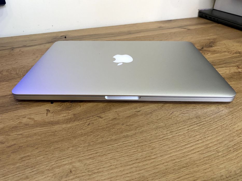 MacBook Pro 13 retina 2015 года ОЗУ 8Гб SSD 512 Гб