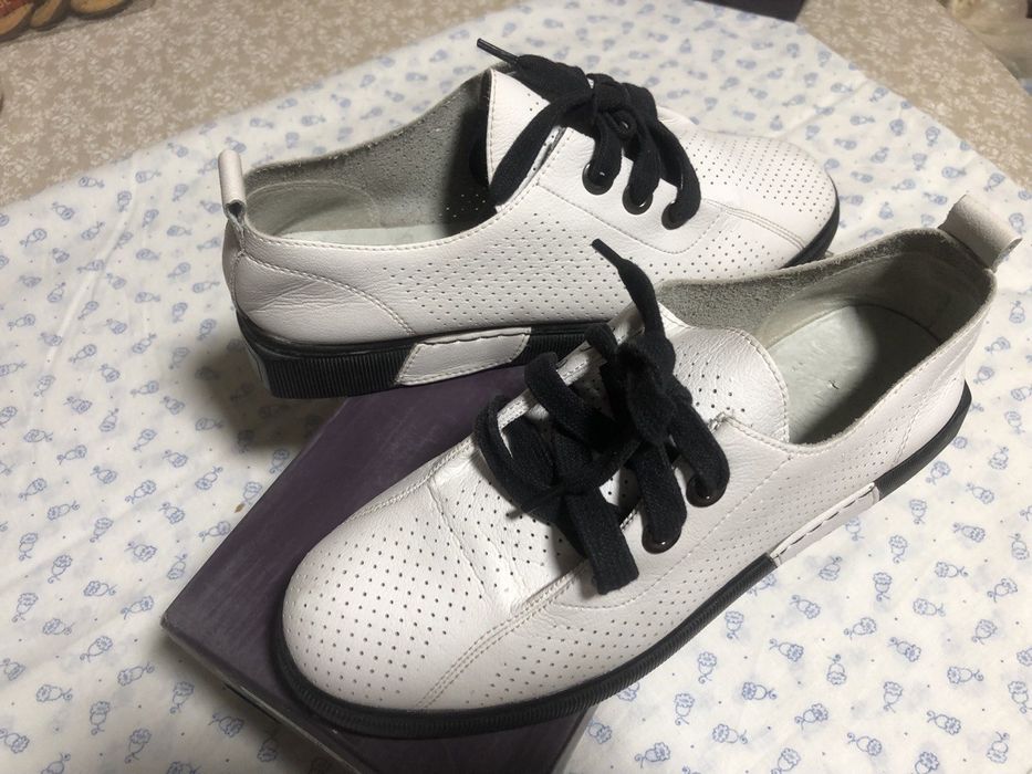 Женская обувь размер 38