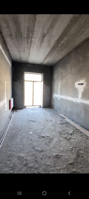 93 kv m 3 xona novostroyka