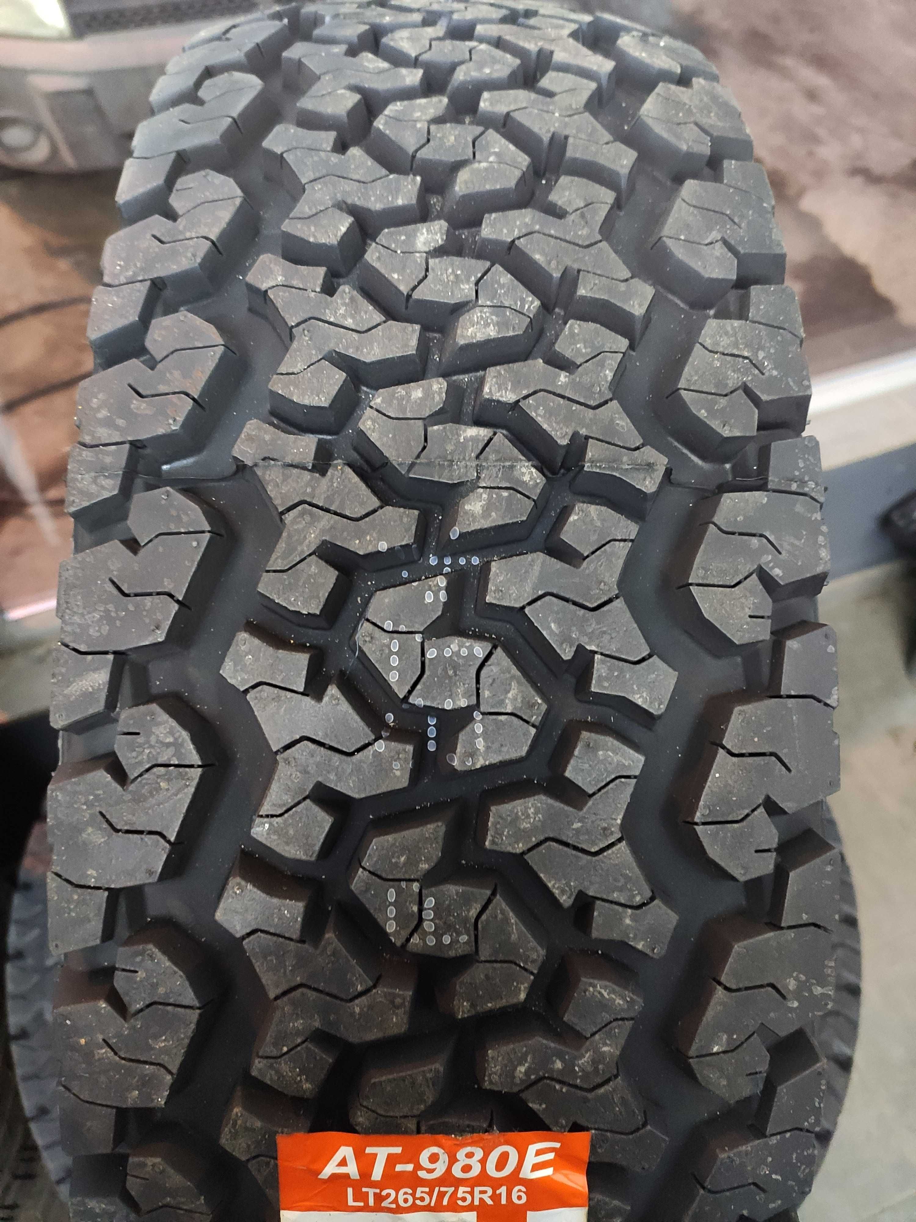 Нови Всесезонни гуми All Terrain 265 75 16 - Maxxis