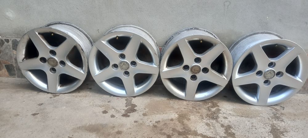 De vânzare jante și televizor