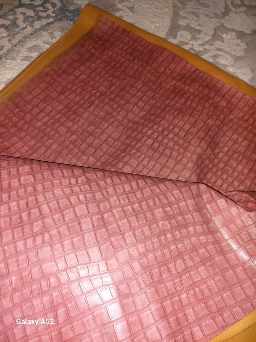 Кожа для кухоный уголков итд за за 7тысяч тг