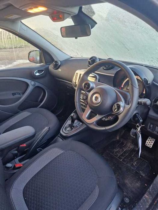 Dezmembrari SMART EQ Forfour Pulse Premium Electric An 2020 5AL601