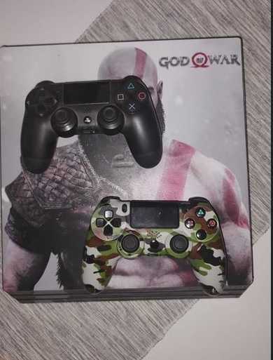 PlayStation PS4 PRO 1TB  God of War ПС4 ПРО + два джойстика подарък !