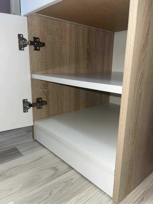 Ученическо бюро  перфектно състояние