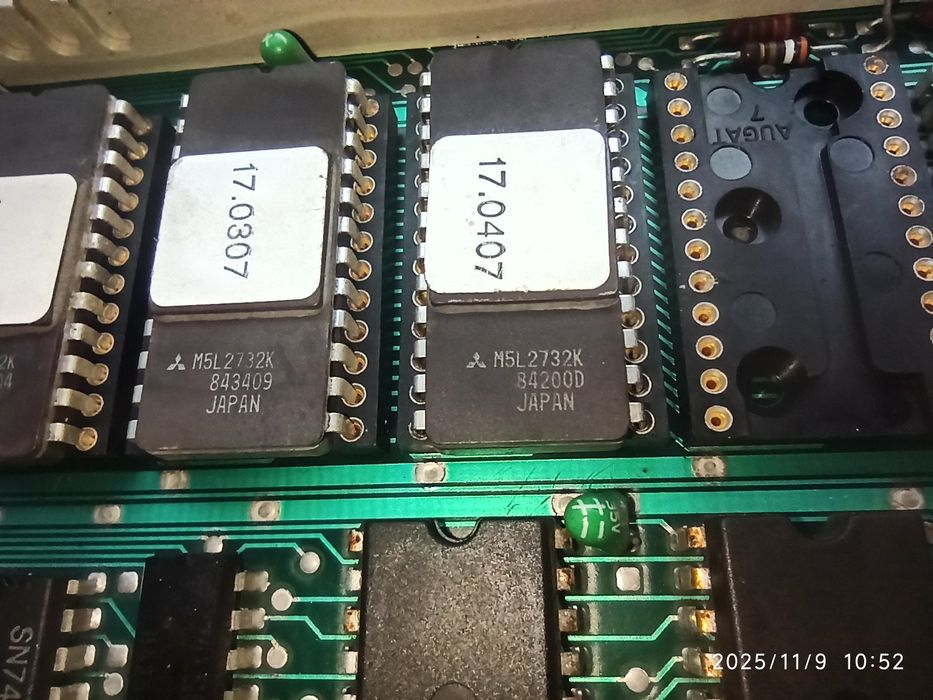 Placa computer anii 80 cu cips NEC Japan & Ireland +Mitsubishi