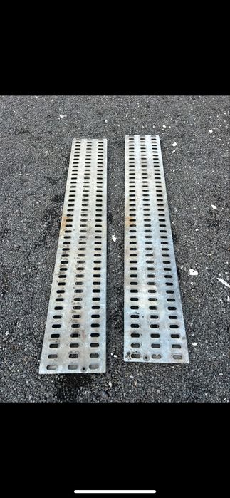 Rampe  cala,cale,platforma  incarcare auto 2 m