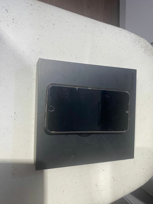 Meizu 15 Lite для связи