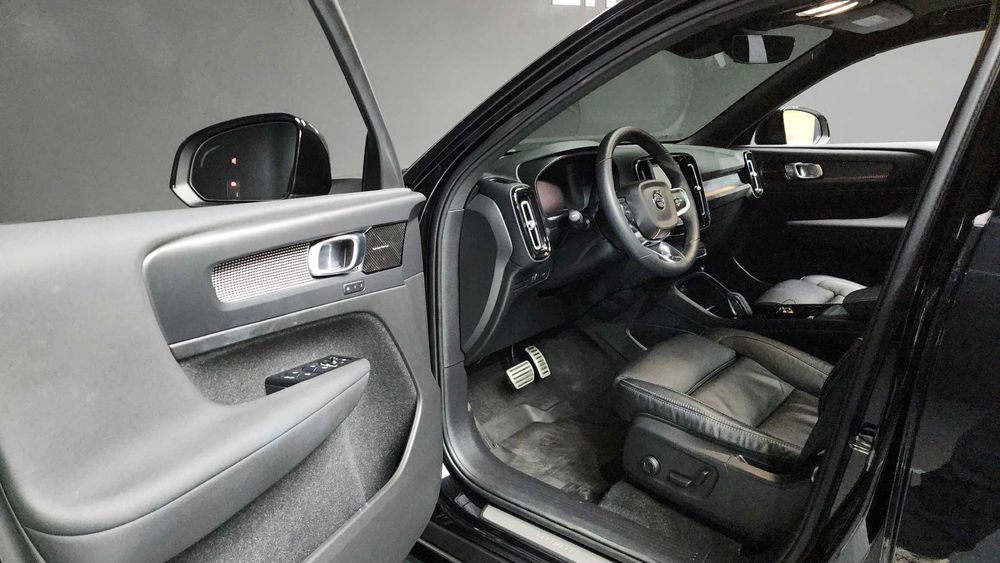 Volvo XC40 Twin   27