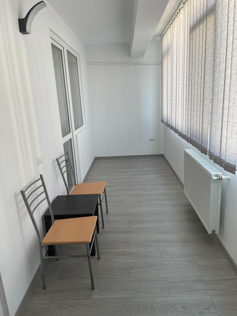 Închiriez ap 3 camere Dobroesti lipit de stația stb 343