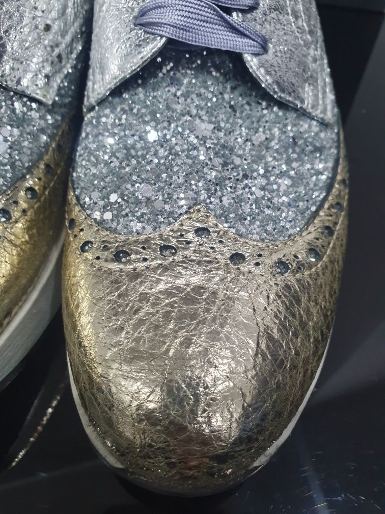 Pantofi  de piele Musette