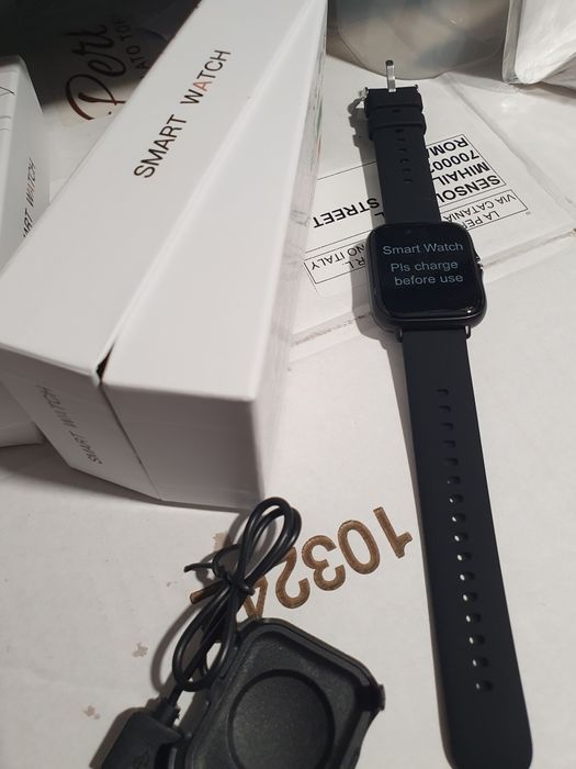 Smartwatch nou sigilat