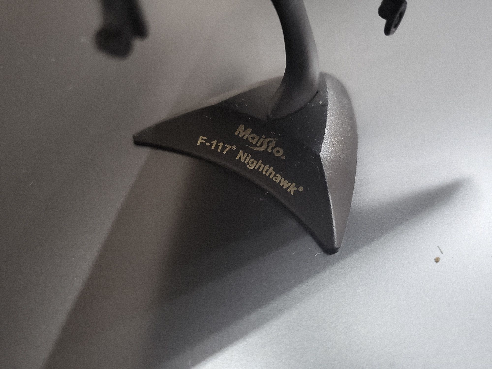 F-117 Модель бомбардировщика-невидимки
