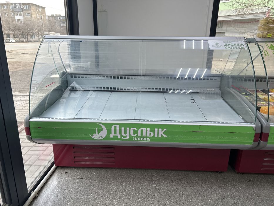 Холодильник Витрина для мяса, колбасных изделий и тд