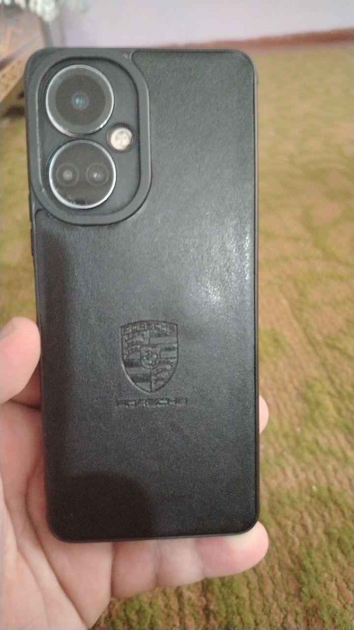 Texno comon 19 pro 128 hotira 8 oprativka