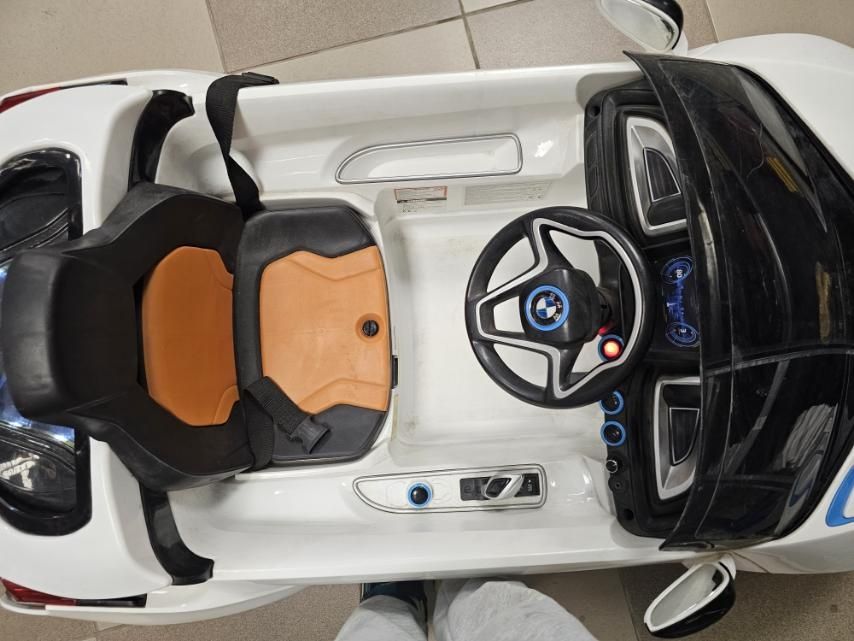 Детска акумулаторна количка BMW