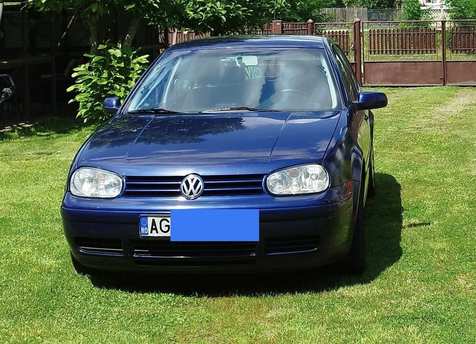 Vând autoturism Golf IV 2003 Pacific