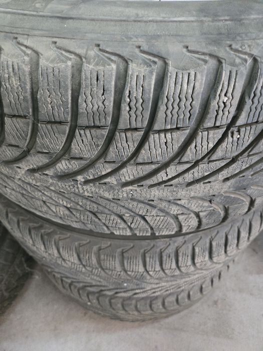 Jante X5 pe 255/50/19  de iarna