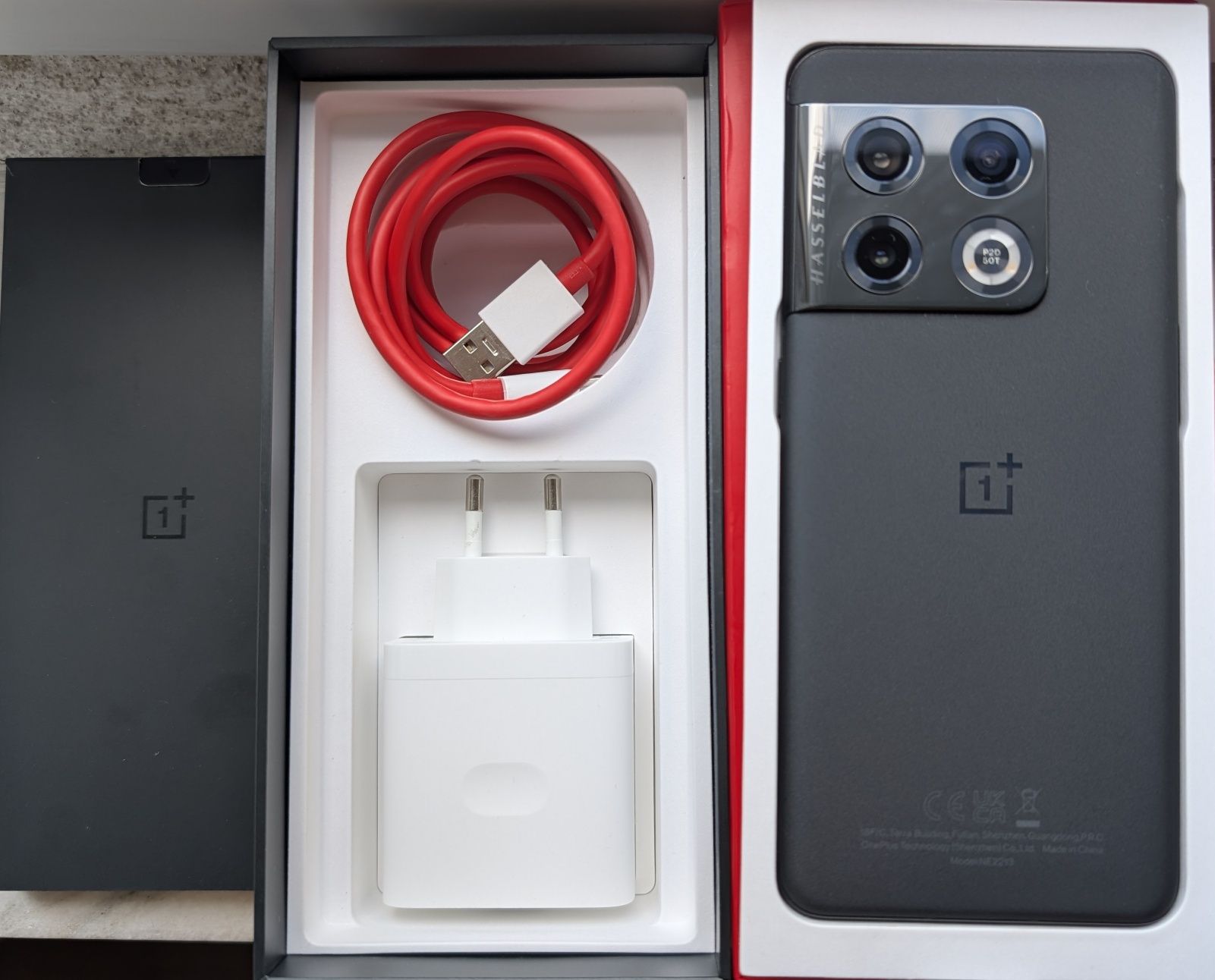 Smartphone nou OnePlus 10 Pro 128GB, 8GB RAM, 5G, Volcanic Black