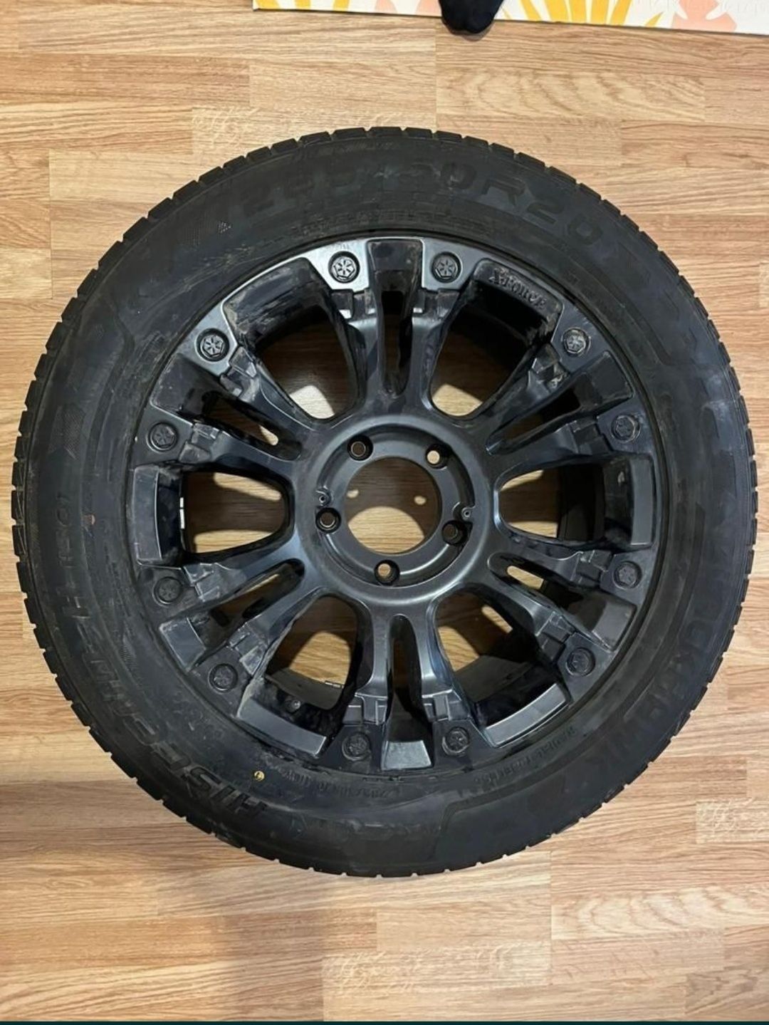 Продам колеса на Toyota Land Cruiser 285/50R20 в количестве 4шт.