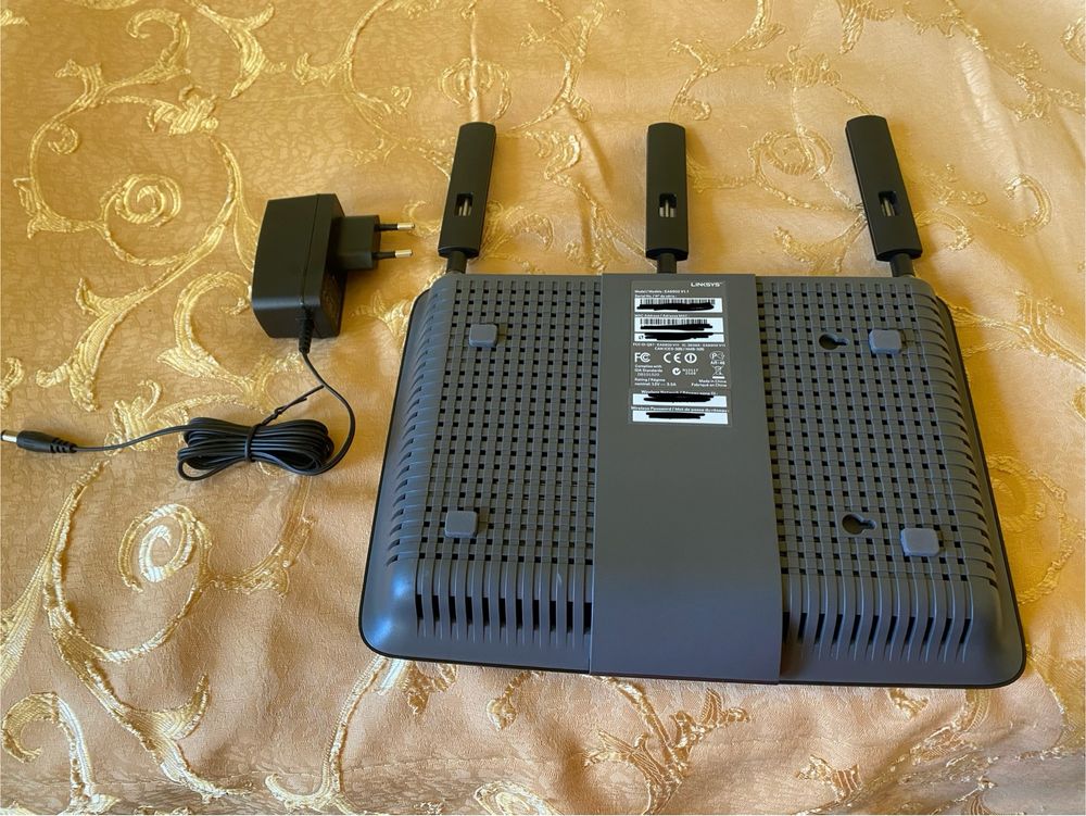 Linksys EA 6900 - Wi-fi рутер