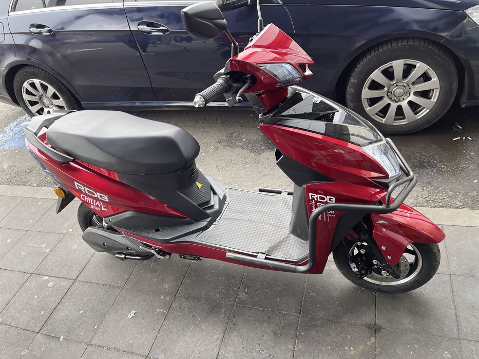 Scuter electric RDB Chilia Plus – fără permis, autonomie 55 km