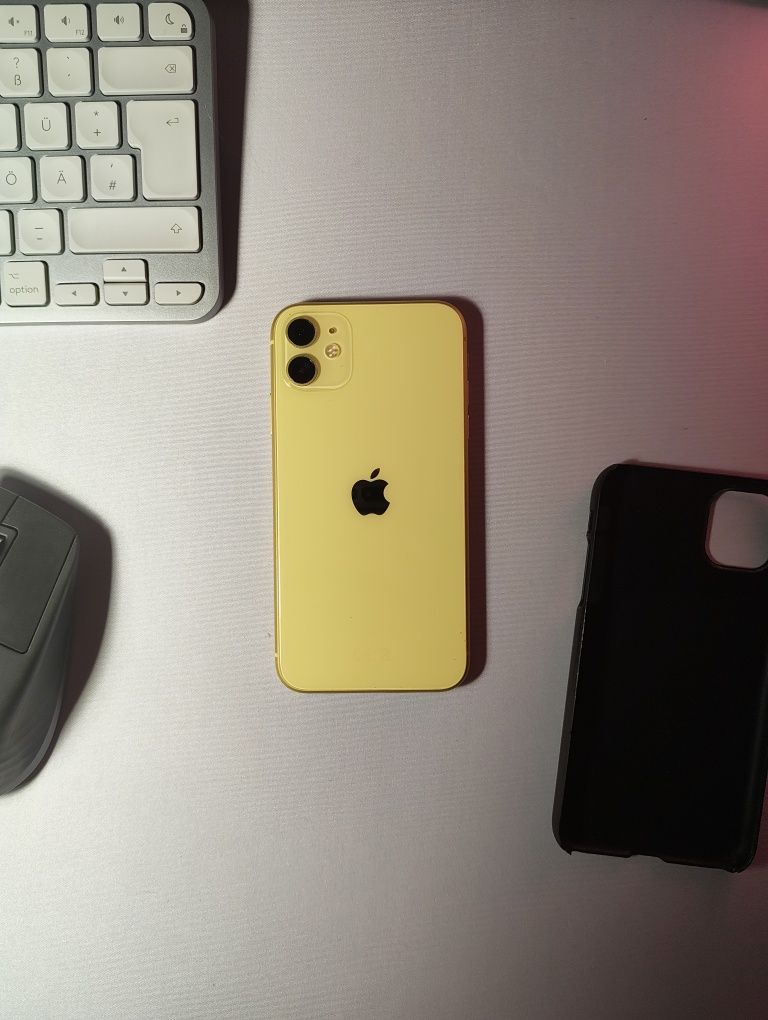 iPhone 11 Yellow