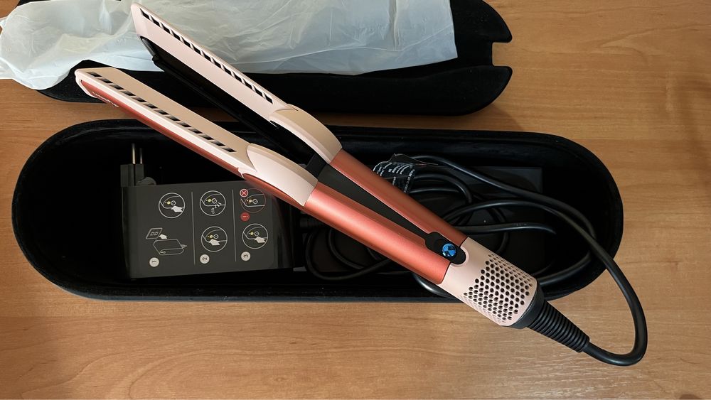 Dyson Airstrait выпрямитель утюжок