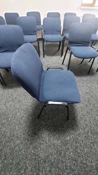 Vand set scaune de conferinta 39 bucati