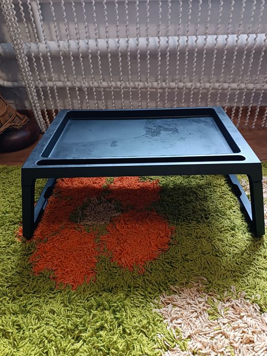 стол Столик складной аккуратный компактный