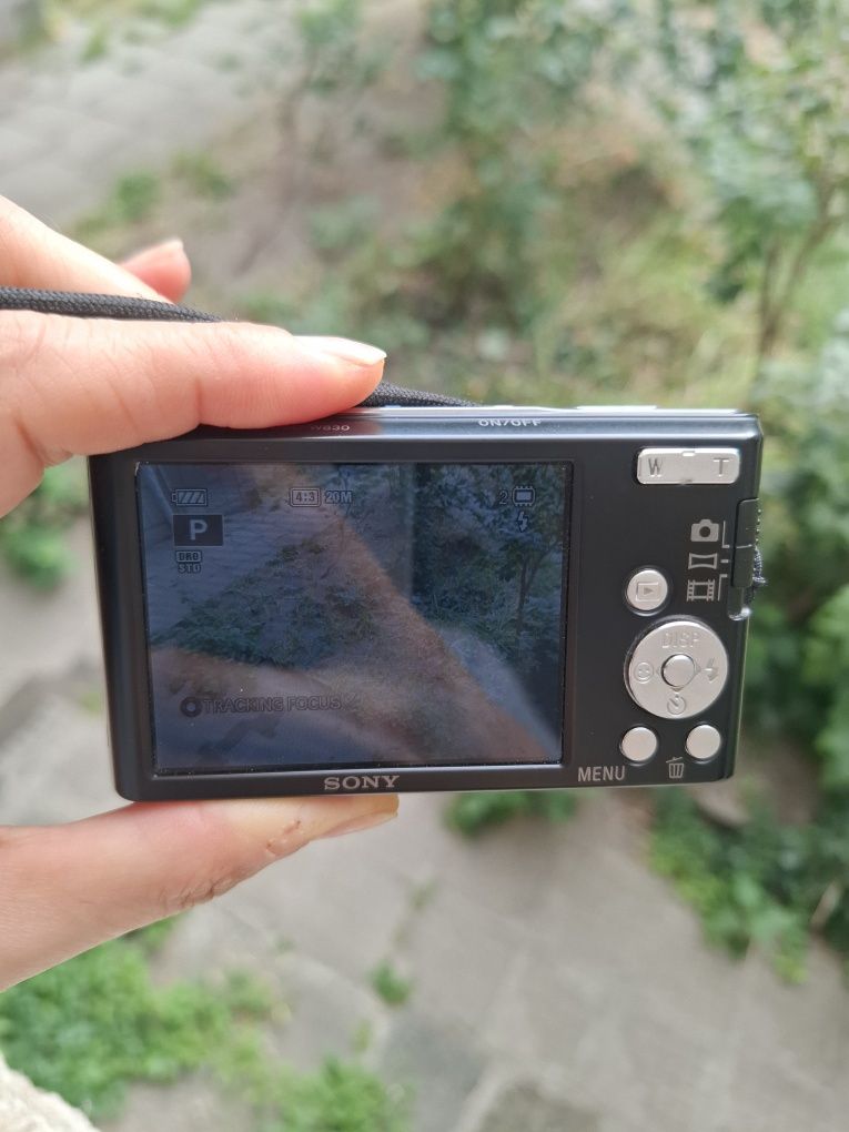 Компактен дигитален фотоапарат SONY Cybershot W830