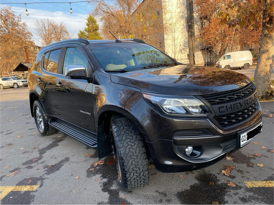 Trailblazer 2020. Не битая не крашенная. Пробег 90 000.