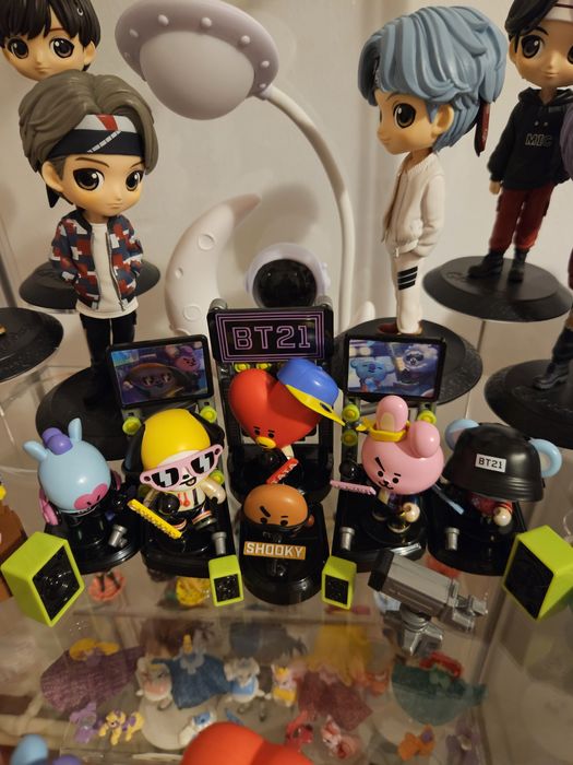 BTS BT21 kpop figurine
