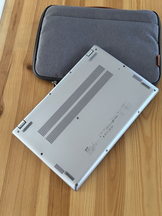Acer Swift 3• procesor i5-11th gen• SSD 512• taste luminate•Full Metal
