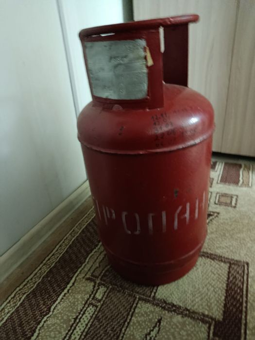 Продам газовый баллон с редуктором