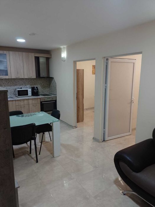 Дава се под наем Тристаен апартамент в София, Център - 65 кв.м за 730 € - Снимка #7