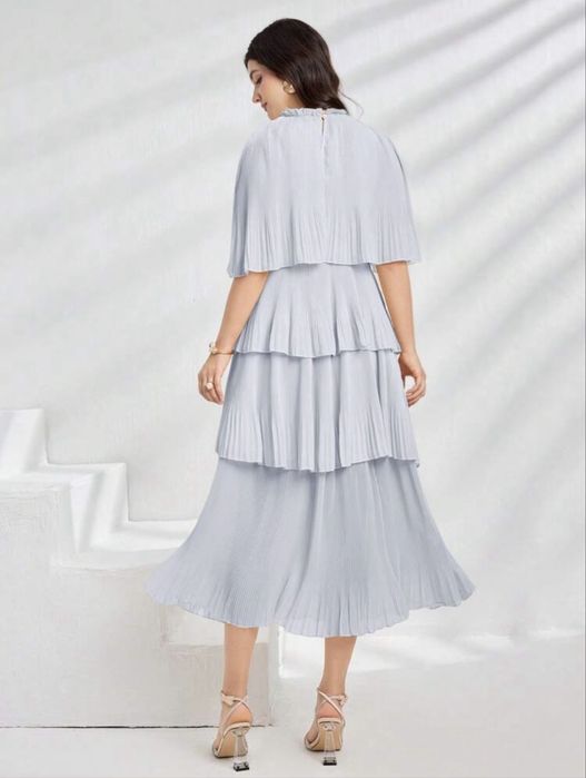 Rochita eleganta, albastru deschis