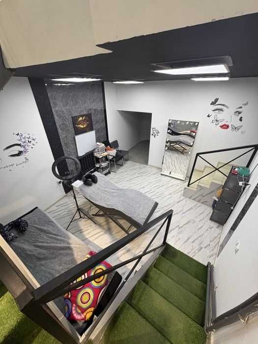 Сдам 81 м² Офис в Аренду. метро Космонавты. ЦУМ. Яккасарайский!