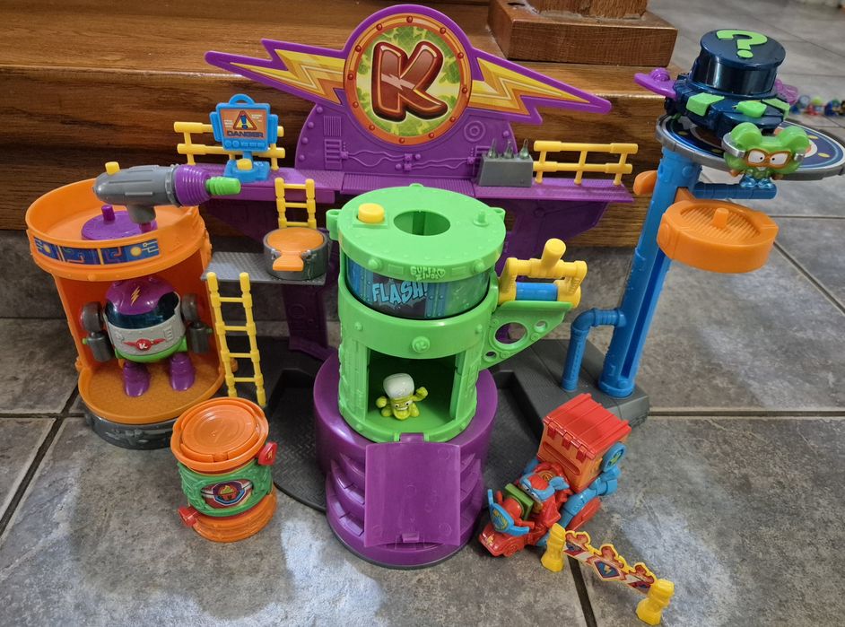 Set superthings conform poze - set sau buc