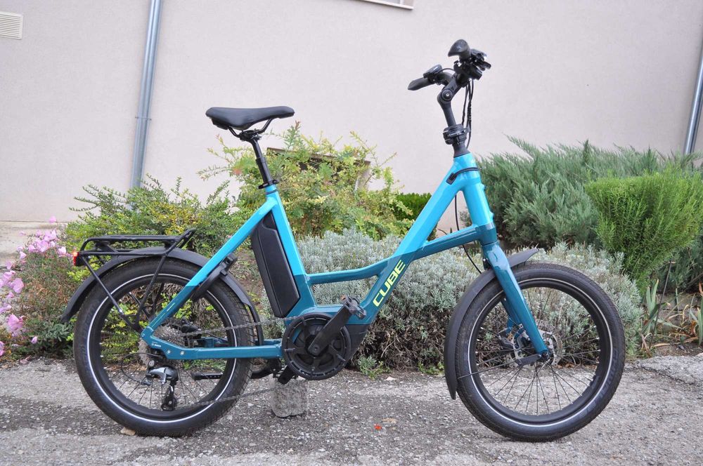 Cube Compact Sport Hybrid 500-компактен електрически велосипед