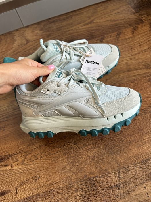 Reebok x Cardi B маратонки