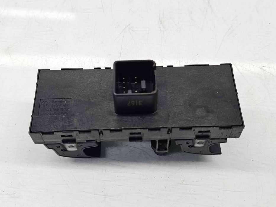Butoane comanda geamuri sofer  Volkswagen Passat B7 (365) Variant [Fa