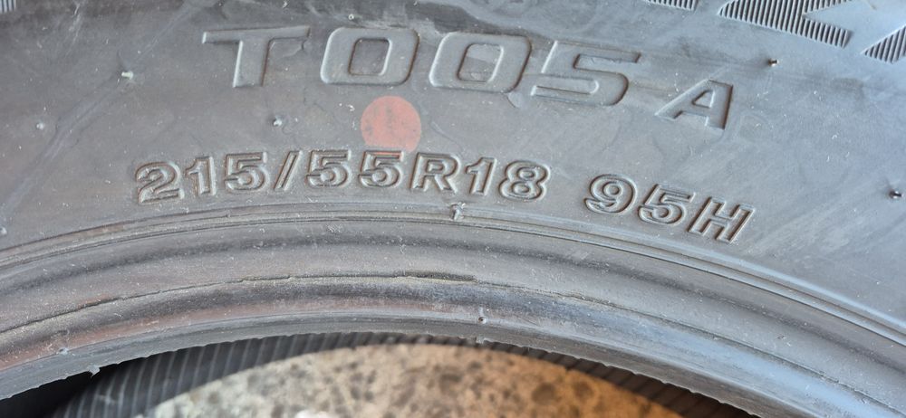 4 anvelope vara Bridgestone 215/55/18,dot 2020.Pretul este pe bucata