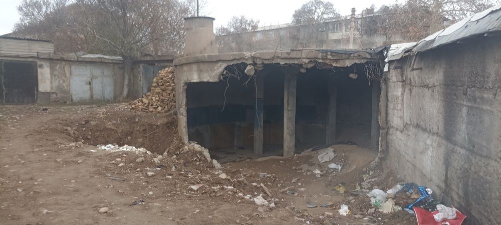 Noturar bino biznes uchun sentirda 21 makta orqasida