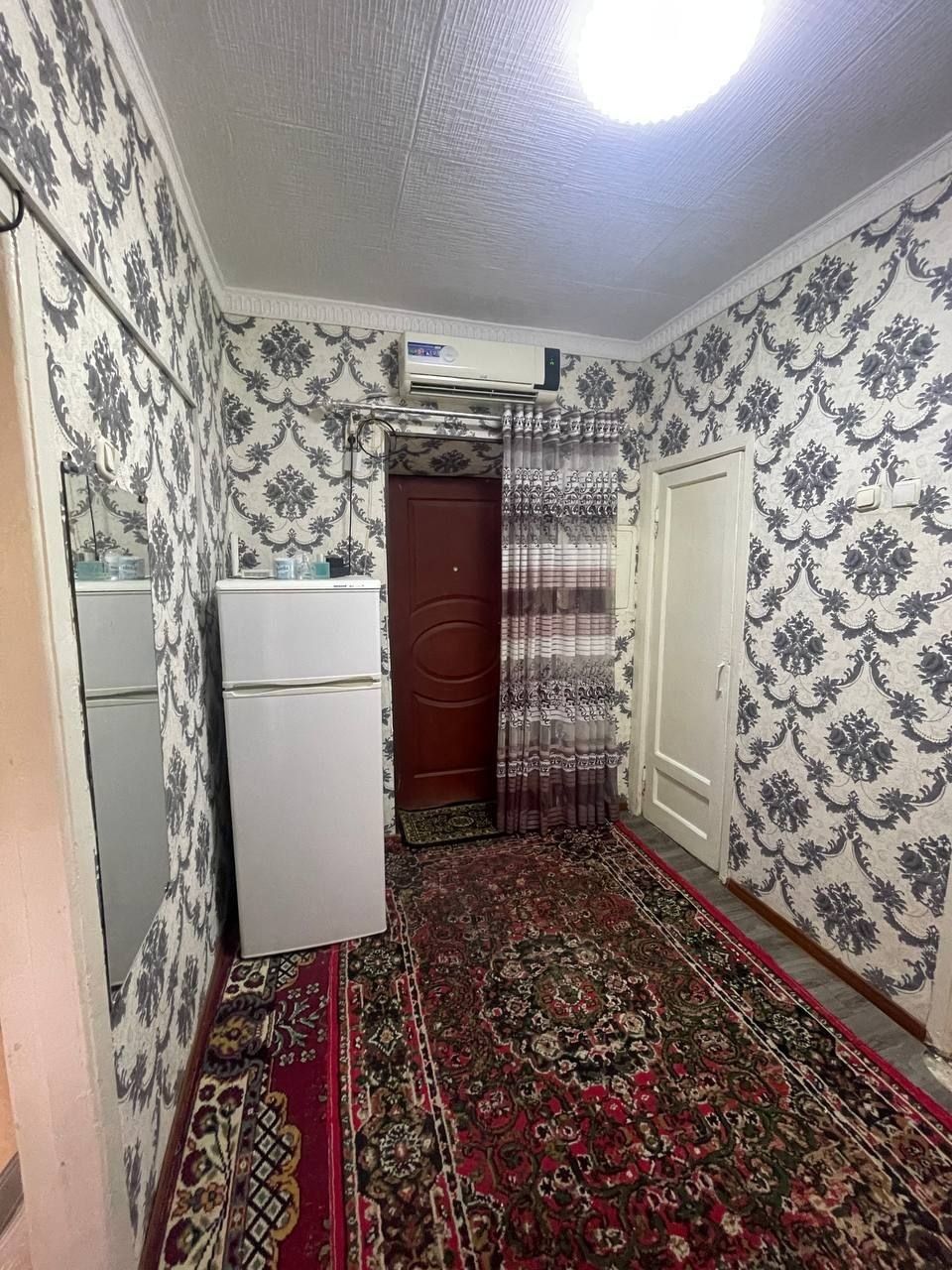 Срочно сотилади квартира