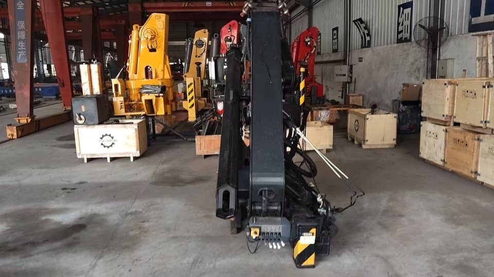 5 тонн янги робит XMG